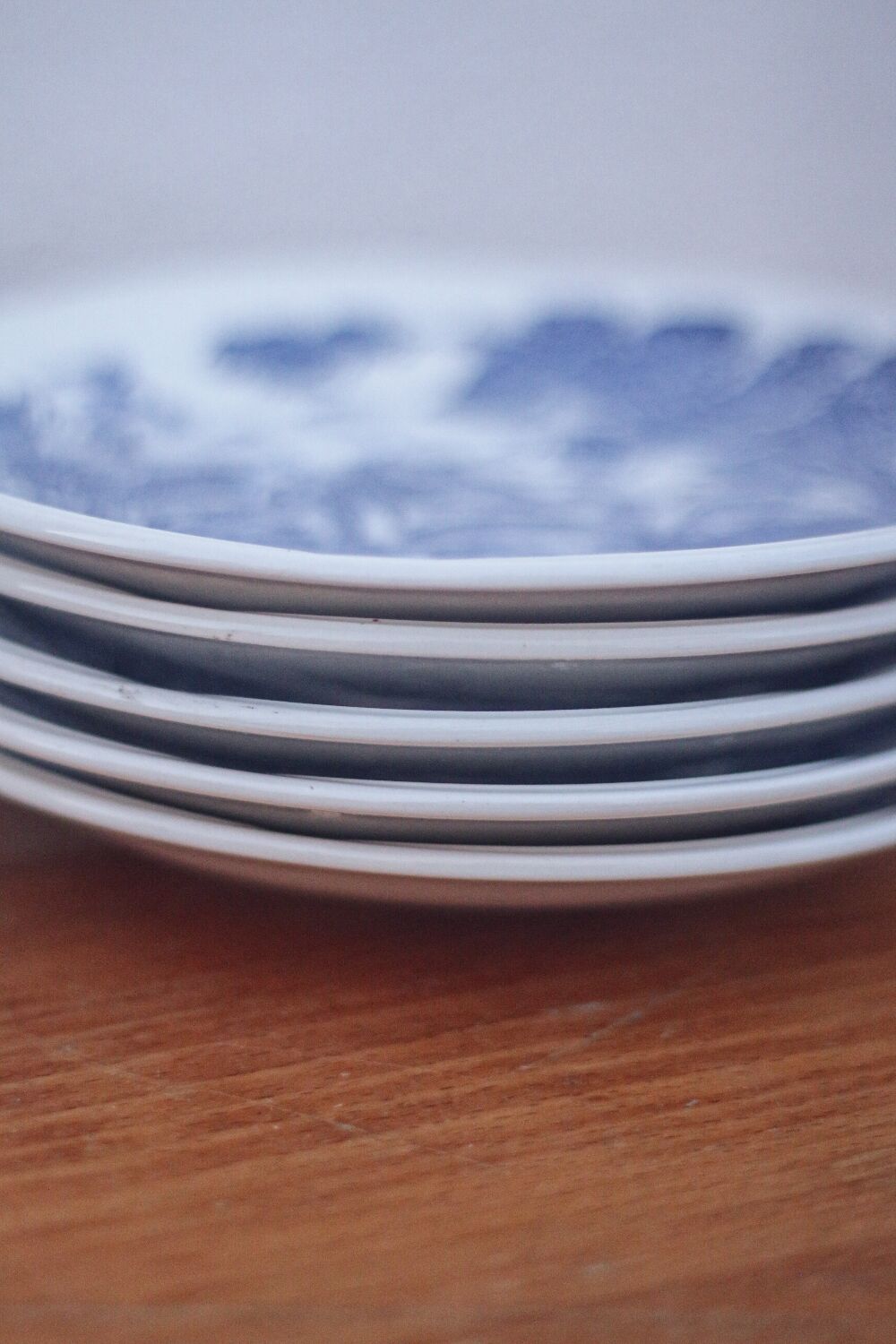 Set of 5 Gien dessert plates