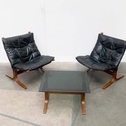 Set of 3 Norwegian Mi-Century Style Siesta Lounge Chairs and Glass Side Table by Ingmar Relling for Westnofa