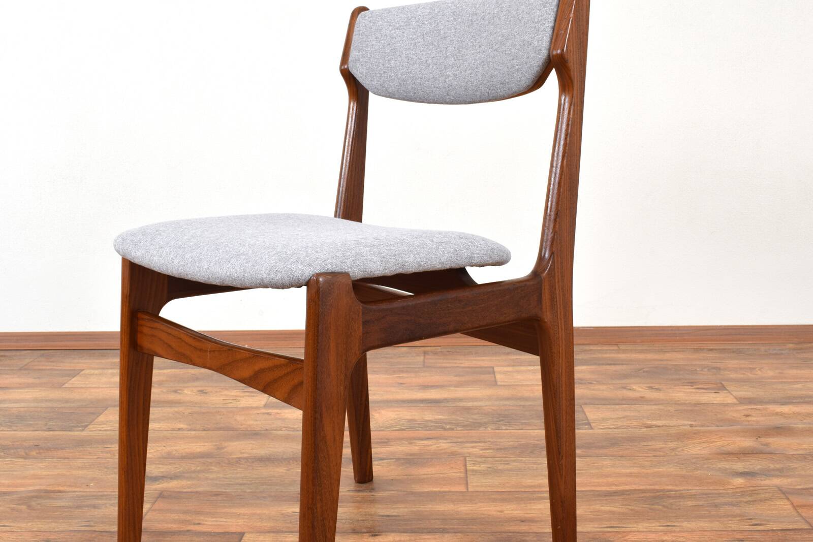 Mid-Century Danish Teak Dining Chairs by Erik Buch, 1960s, Set of 4