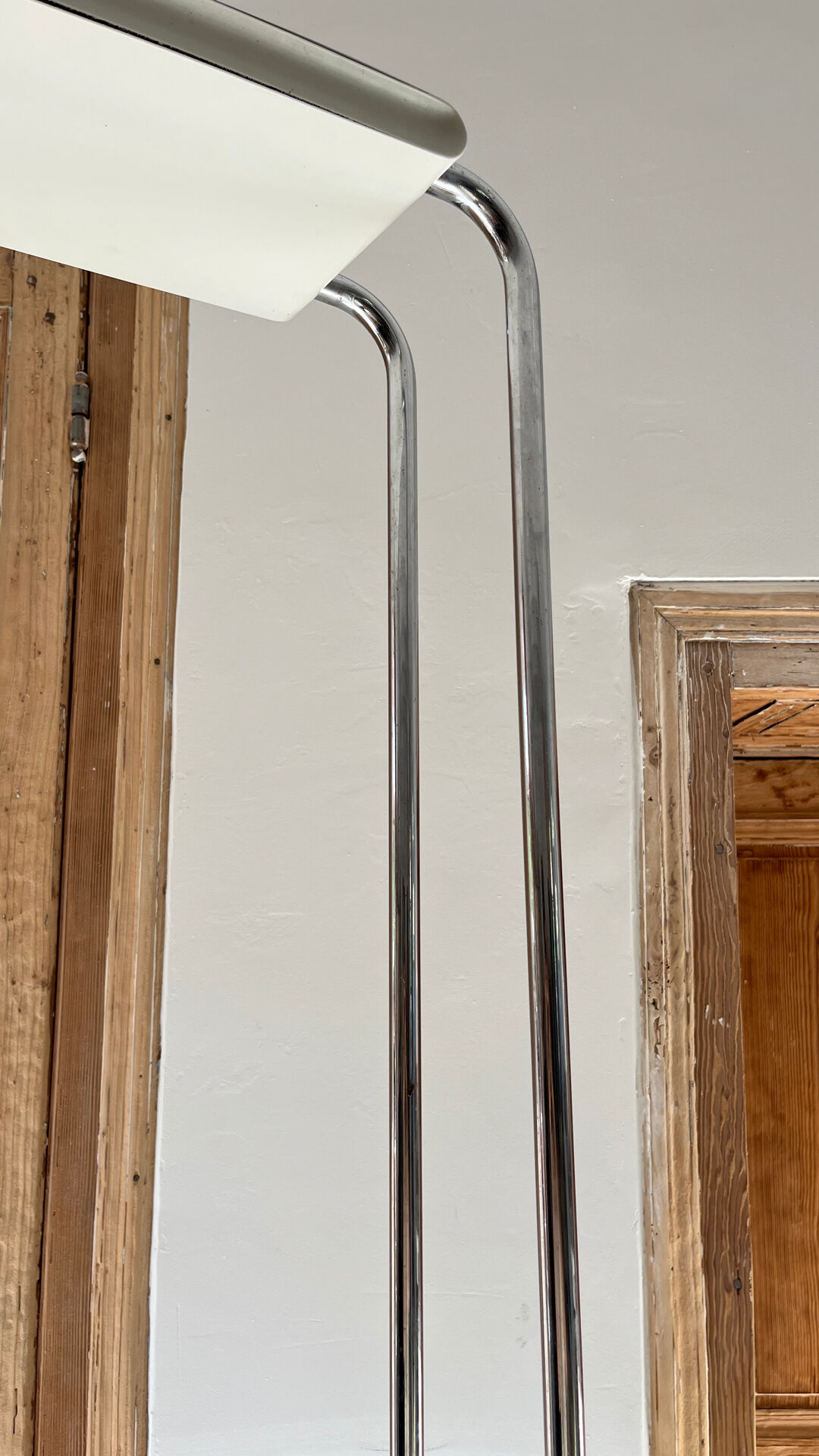 Lampadaire Gesto Terra attribué à Bruno Gecchelin pour Skipper – Itali