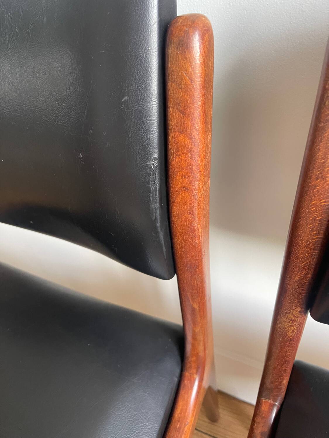 Stella Scandinavian chairs