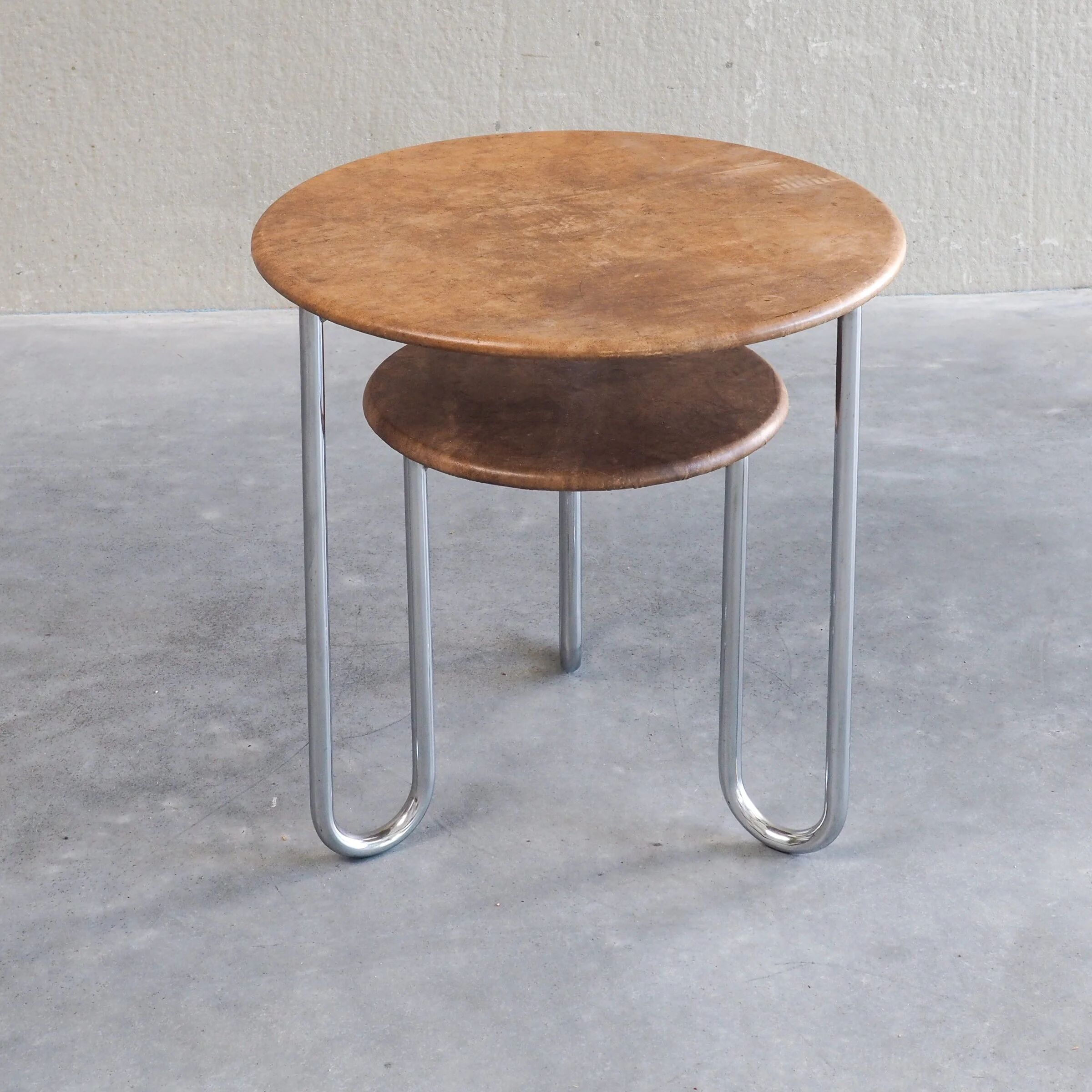 Bauhaus two-tier side table