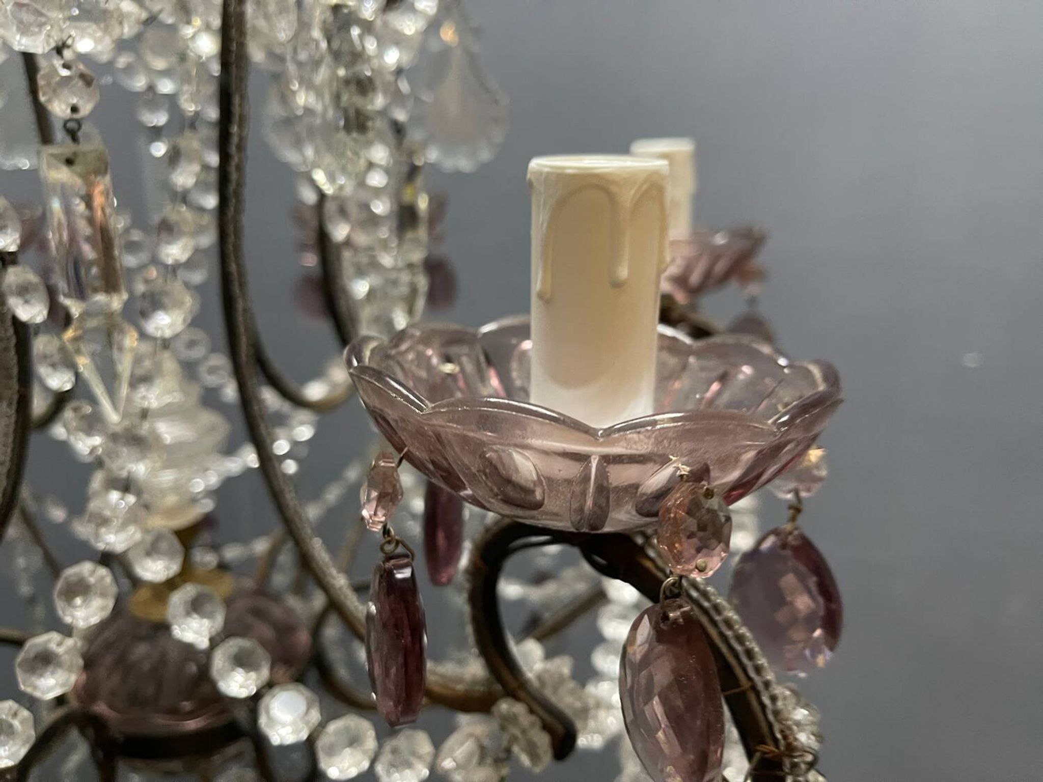 Vintage Italian Crystal Beaded Chandelier with Lilac Glass Bobeches, 1
