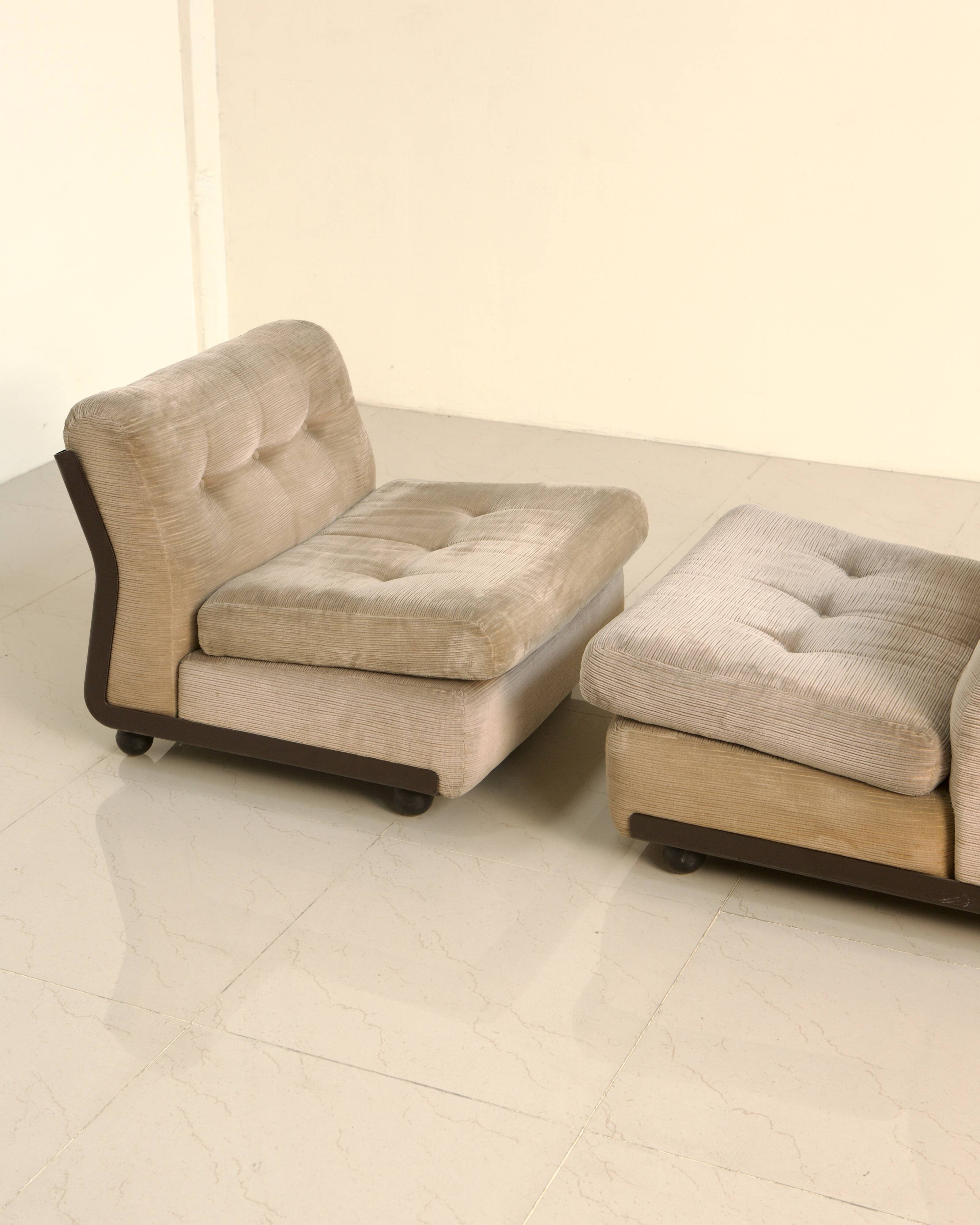 Pair of "Amanta" armchairs by Mario Bellini for C&B Italia, 60s