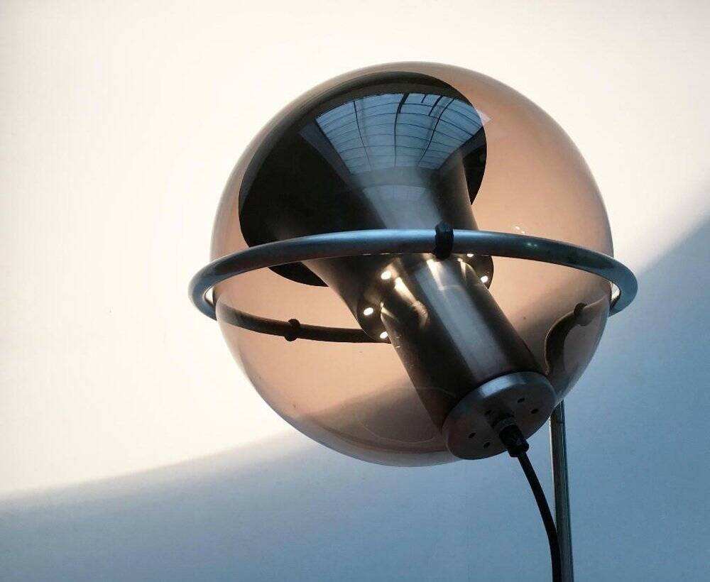 Mid-century Dutch space age globe table lamp by Gepo, 1960s.