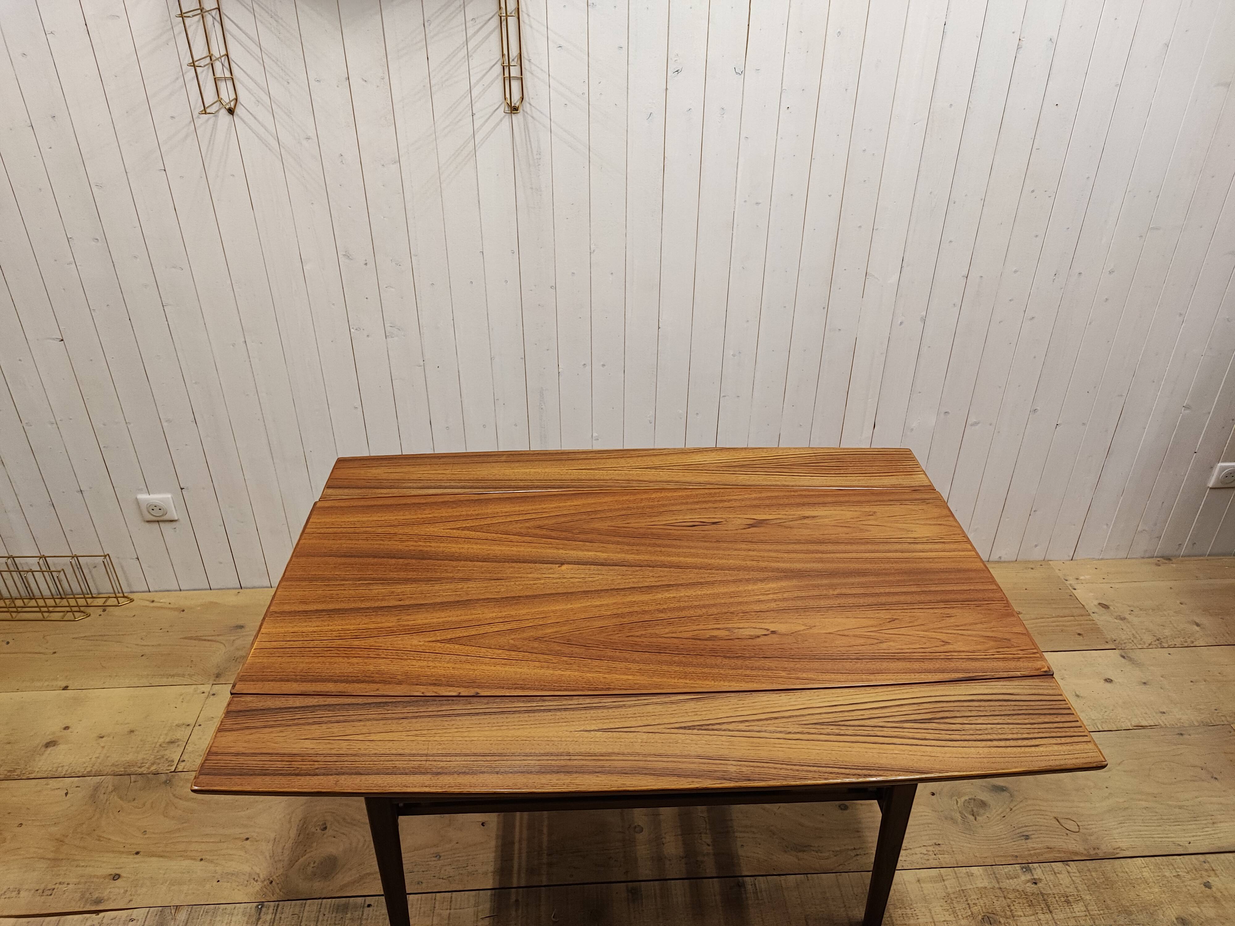 Enhanced coffee table by Kai Kristiansen