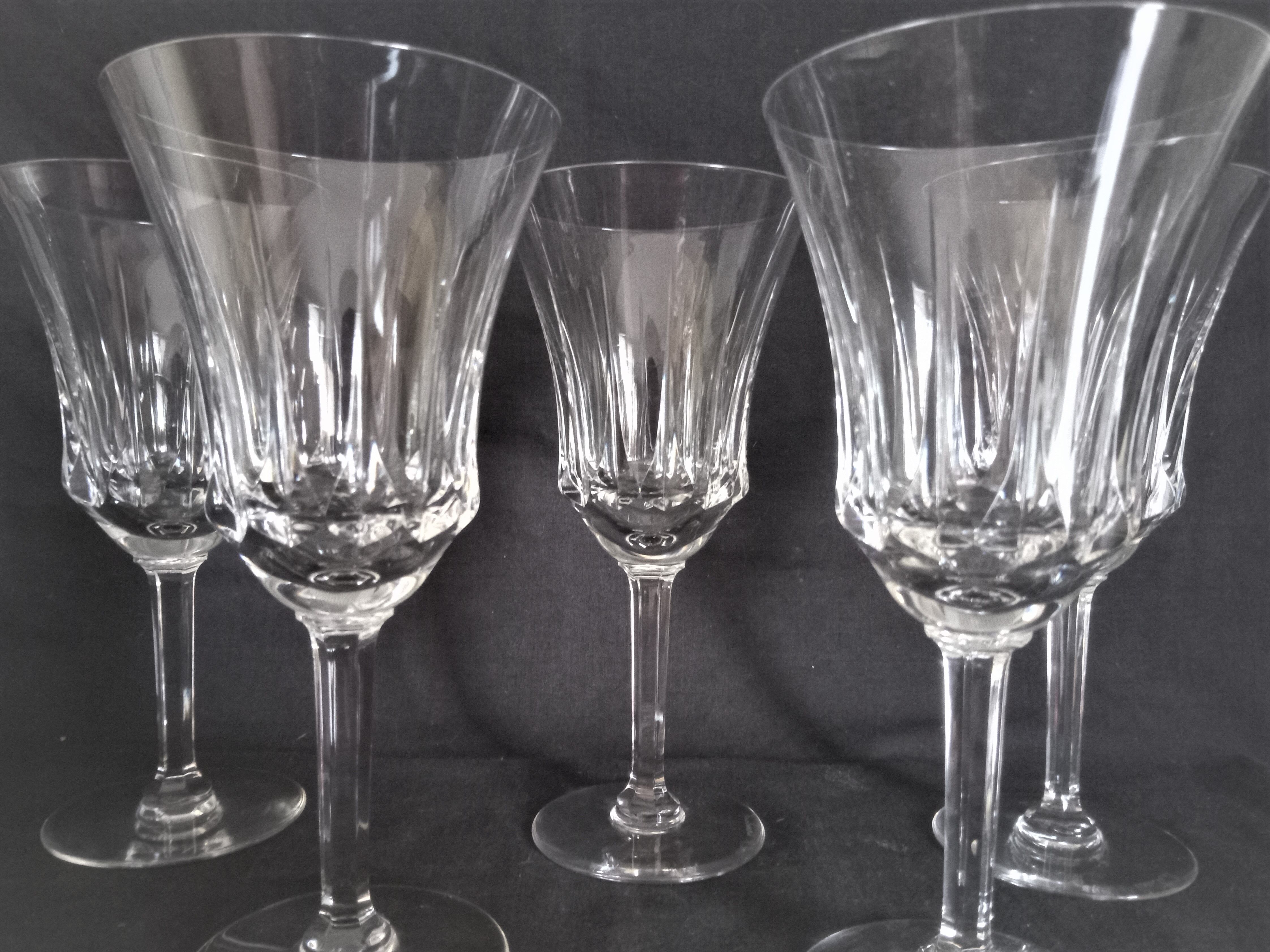 Set of 6 water glasses and 6 wine glasses in cut crystal Val Saint Lambert
