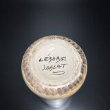 Ceramic vase annotated "lebabel jablat"