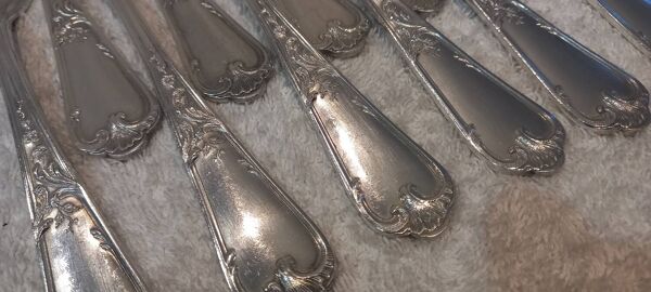 11 fourchettes à dessert métal argenté orfèvre Ercuis LXV 29 18.9cm