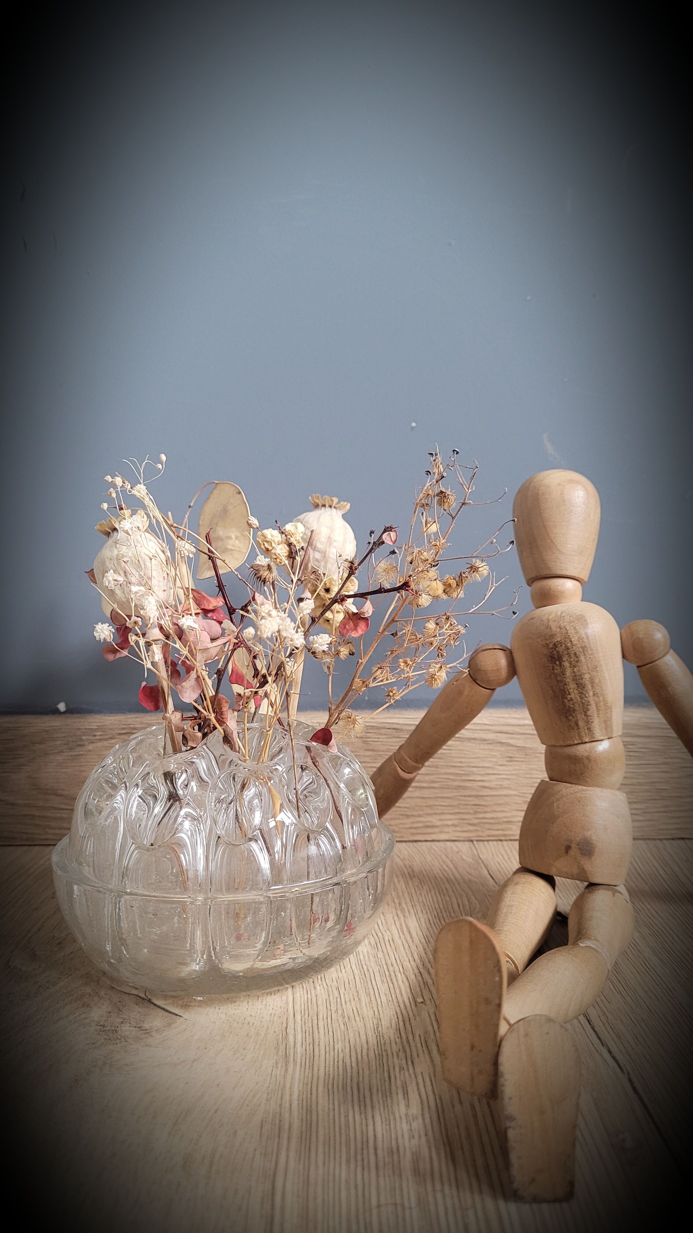 Flower spike 19 holes