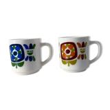 2 vintage mobil mugs