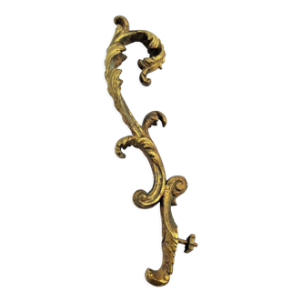 Bronze furnishing ornament with its nut