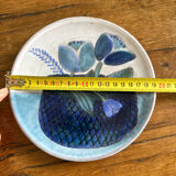 Plate decorated with flowery baskets Cloutier