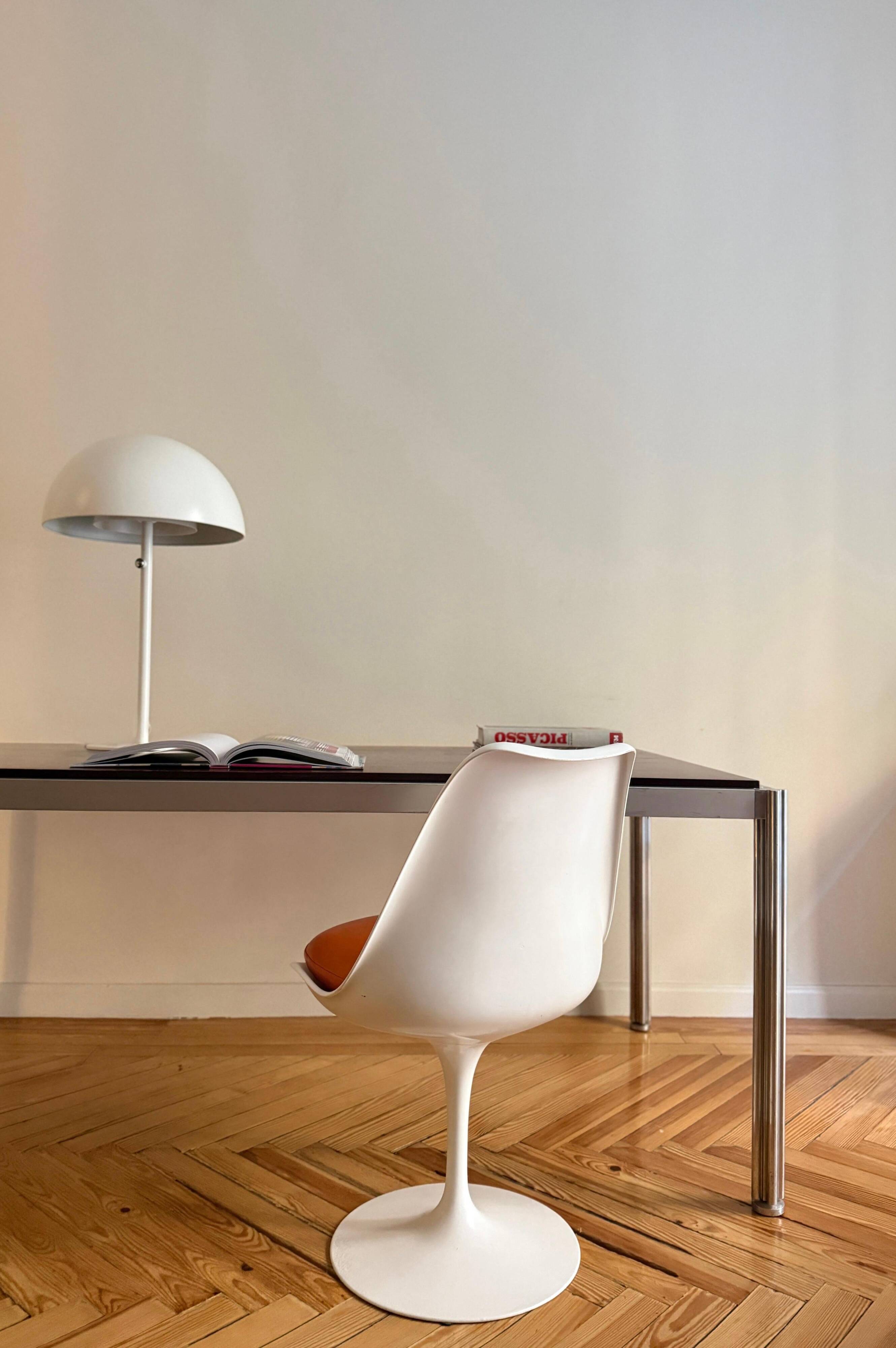 Table «Shamrock» by George Ciancimino