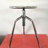 Tabouret d'atelier métallique tripode design années 60 - 70