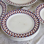 Part of a vintage Bandonviller faience table service, Joubert model, 14 pieces, early 20th century