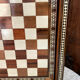 Jeu d’échec en marqueterie 