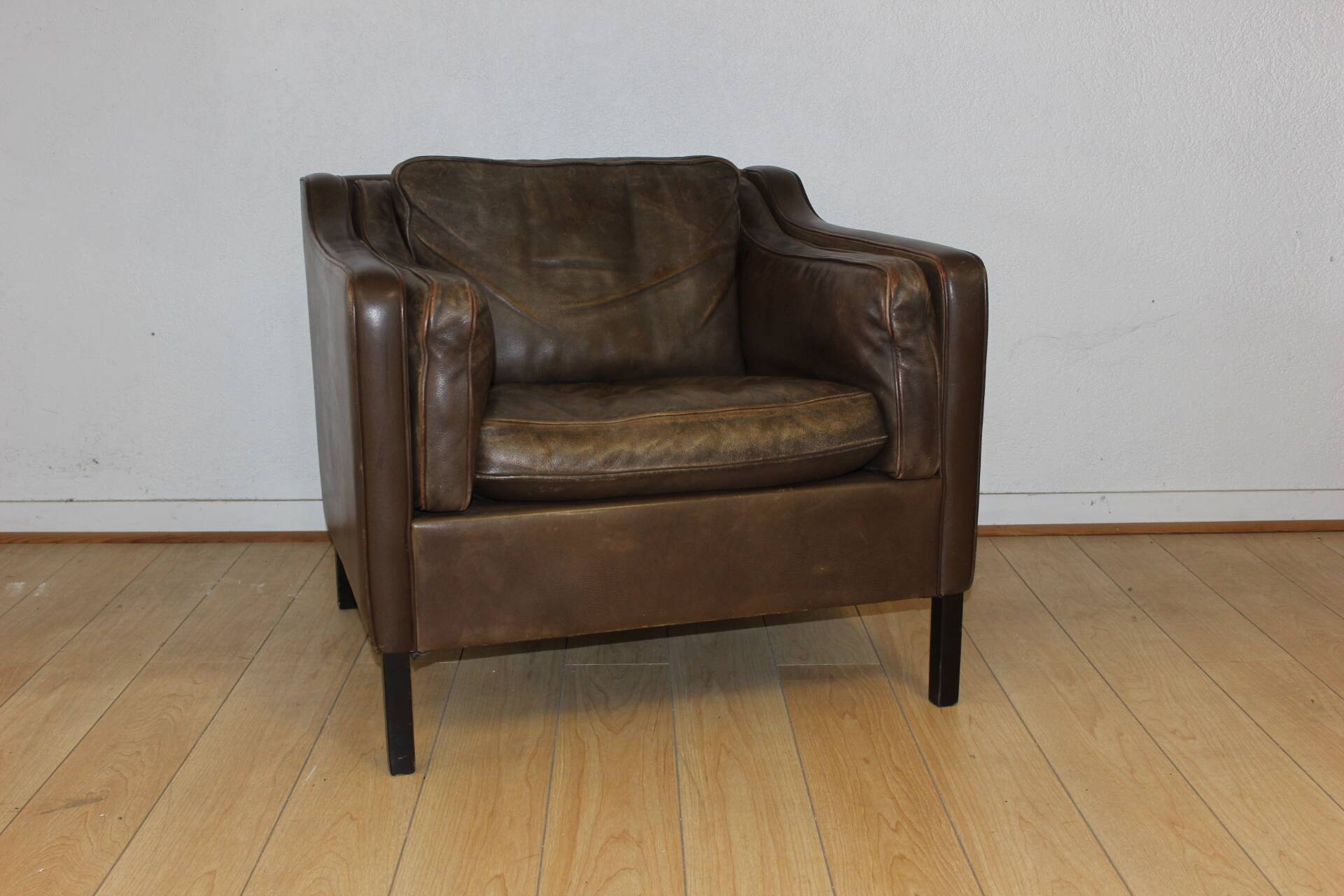 Pair of leather armchairs by Borge Mogensen circa 1970