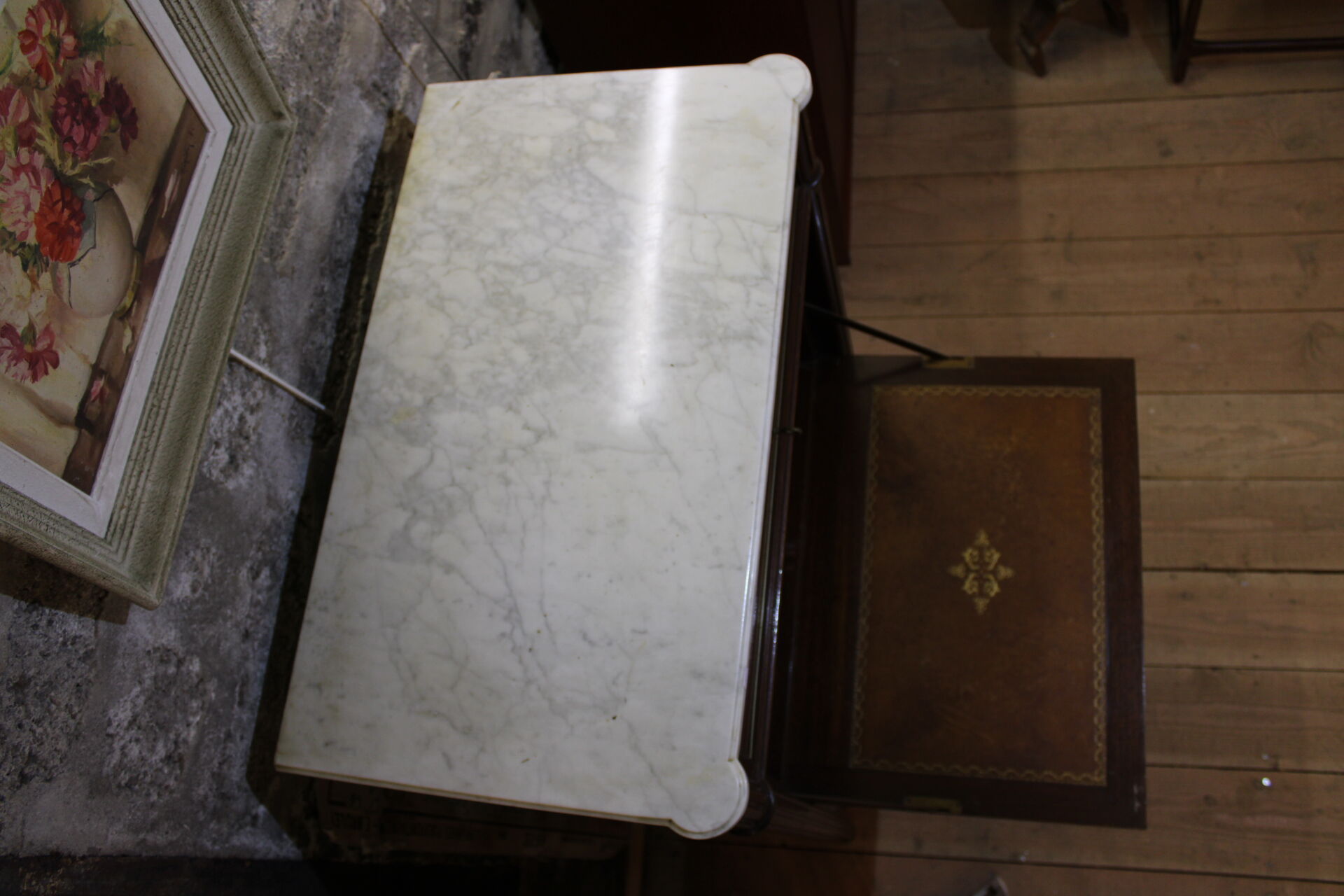 Former secretary on marble