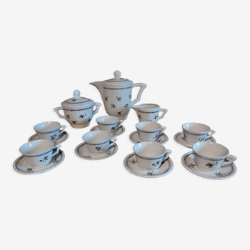Coffee set in earthenware of Saint Amand décor Touraine eight cups