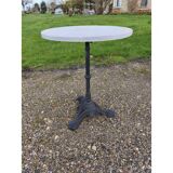 Bistro table in cast iron and white marble from 1900