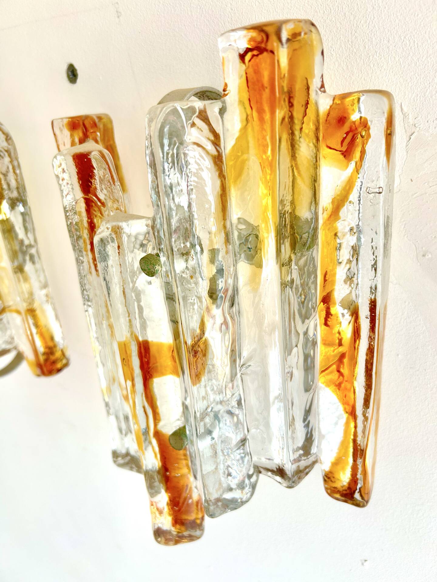 JT Kalmar paire d appliques verre , 1970