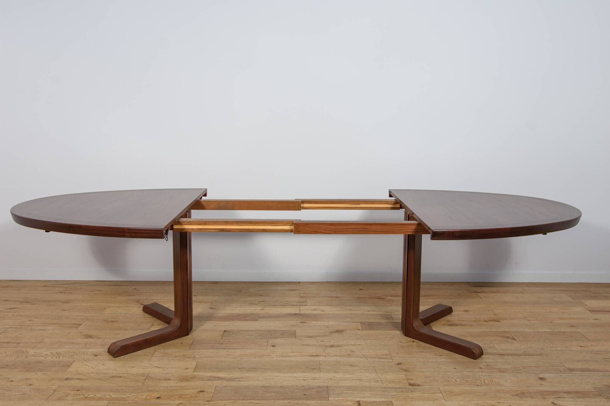 Mid-Century Oval Rosewood Extending Dining Table by Skovby, Denmark, 1960s
