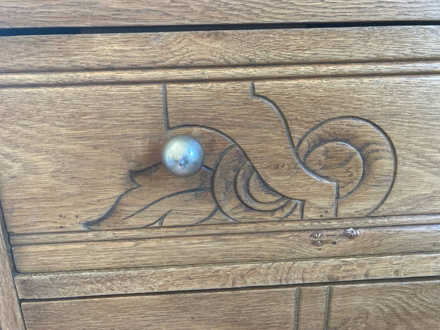 1930 chest of drawers