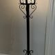 lampadaire en fer forgé 1950