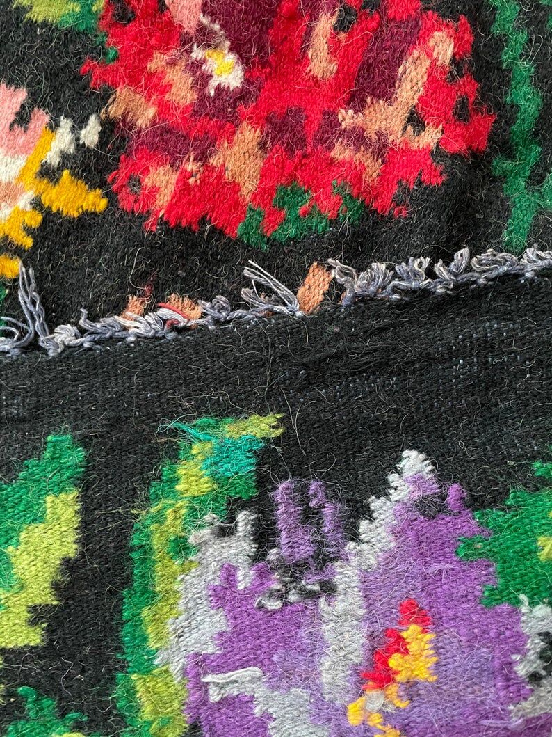 Large bohemian handwoven rug with amazing scenery and floral design, made in Romania 315x195cm