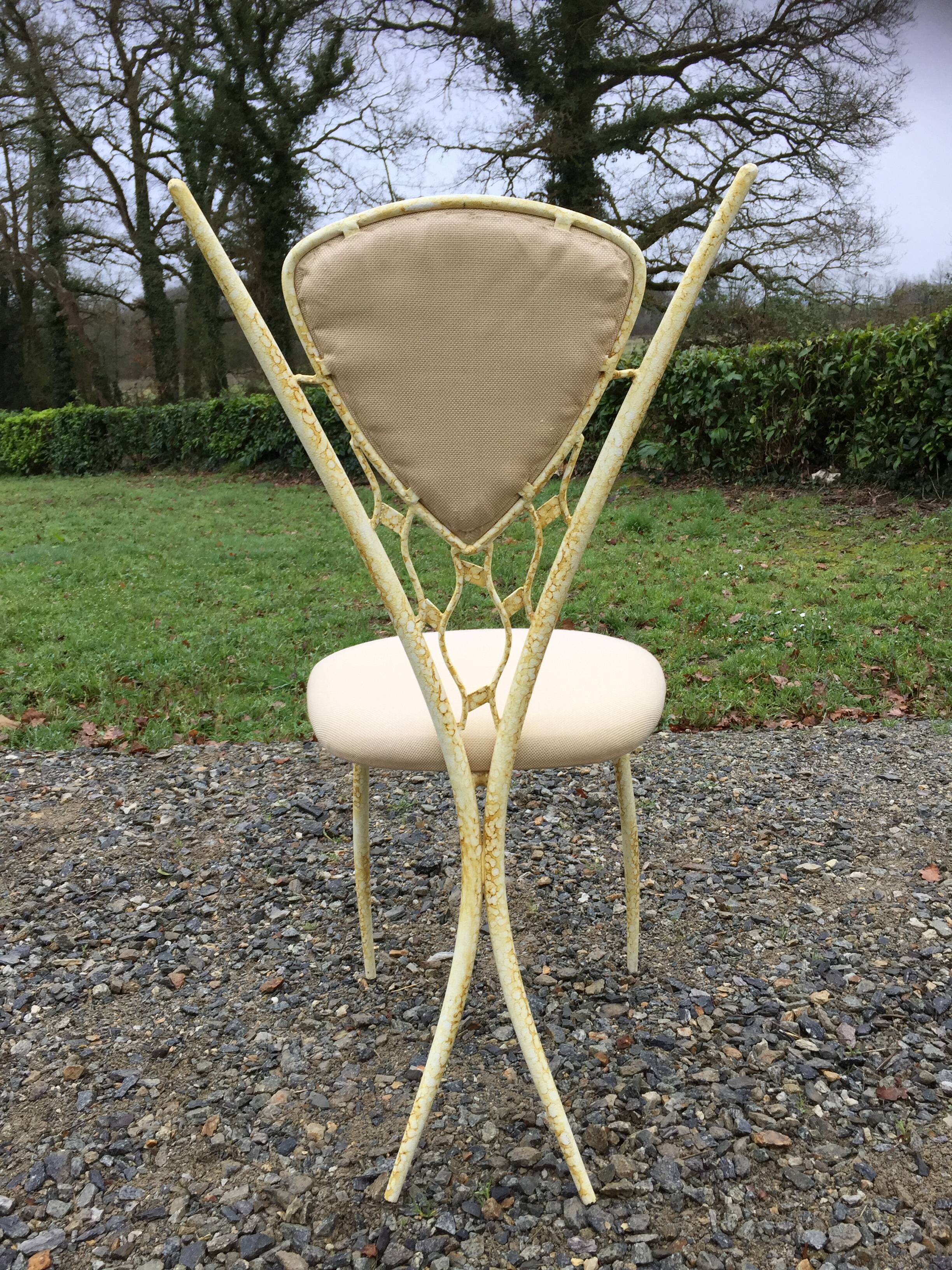4 vintage chairs in tubular metal lacquered white yellow.
