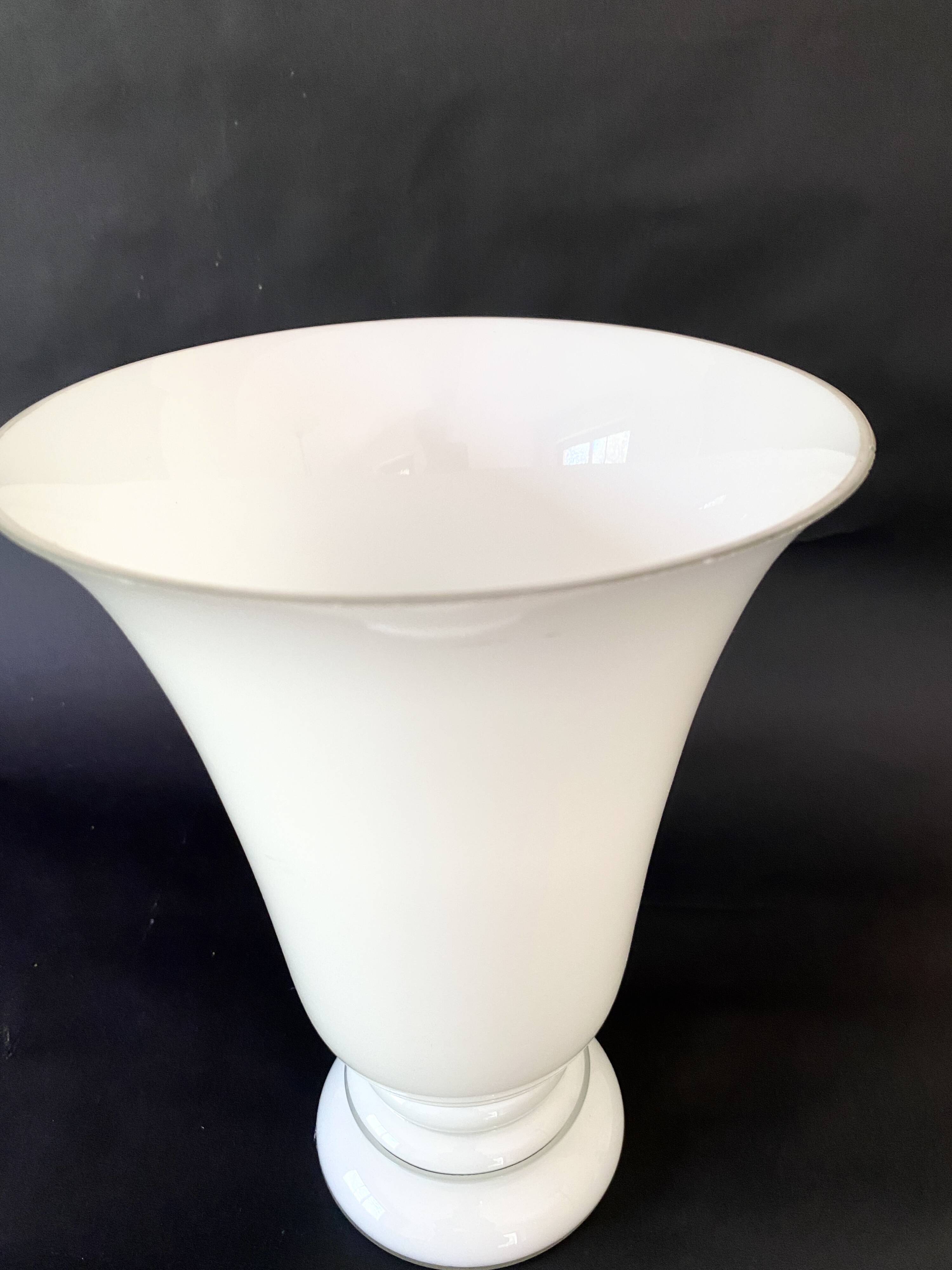 Lamoe tulipe en opaline, câble tissu neuf