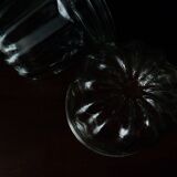 Paire d'anciens moules cannelés en verre. Moules à kouglof / Moules à confitures