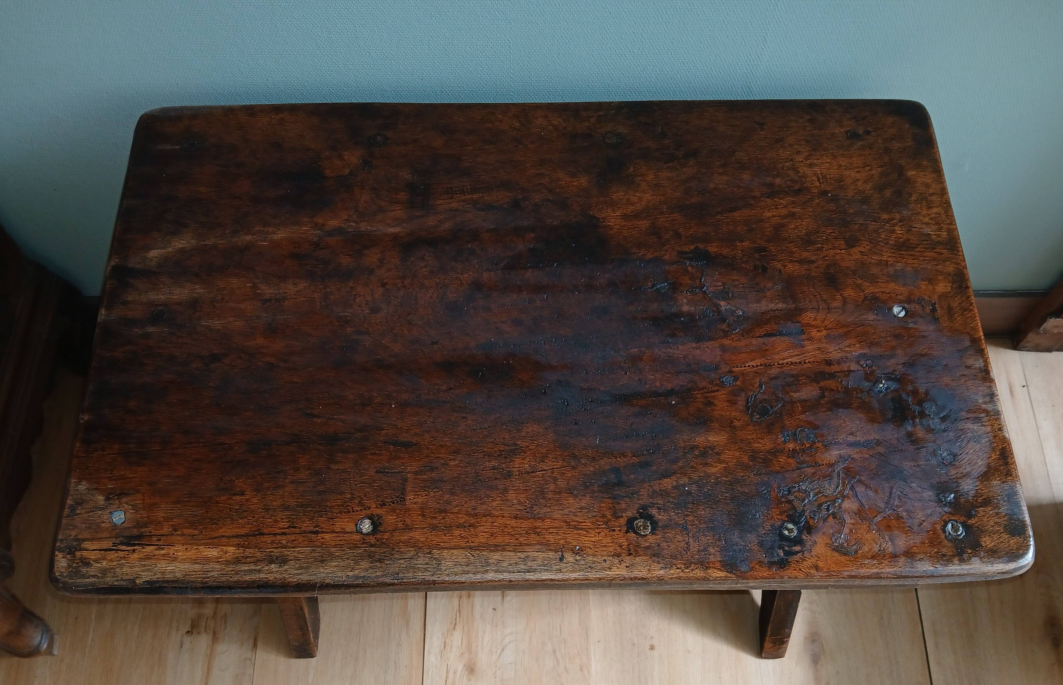 Stool or coffee table