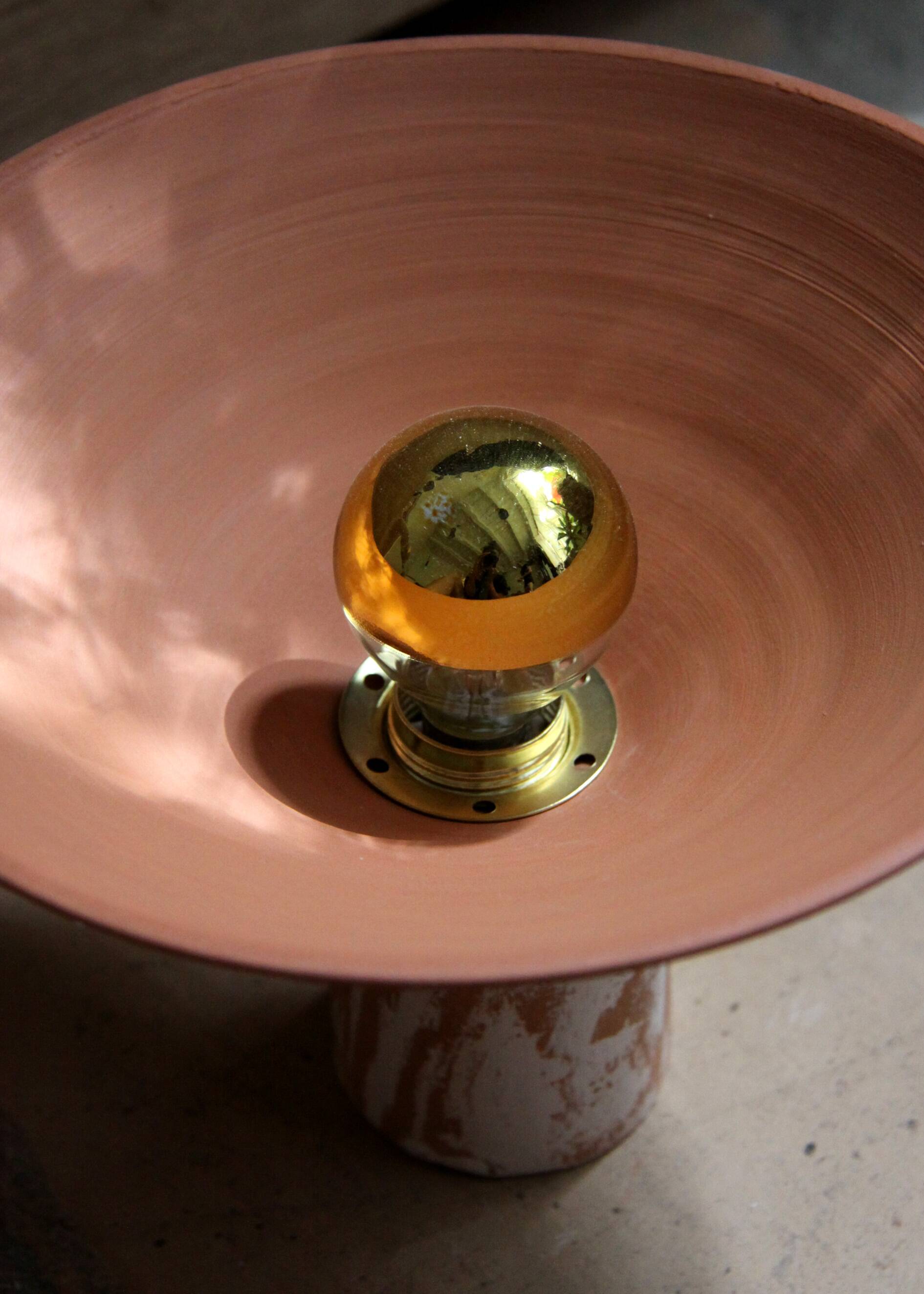 Red "Terracotta" earthenware table lamp