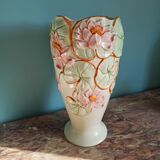 Slip vase