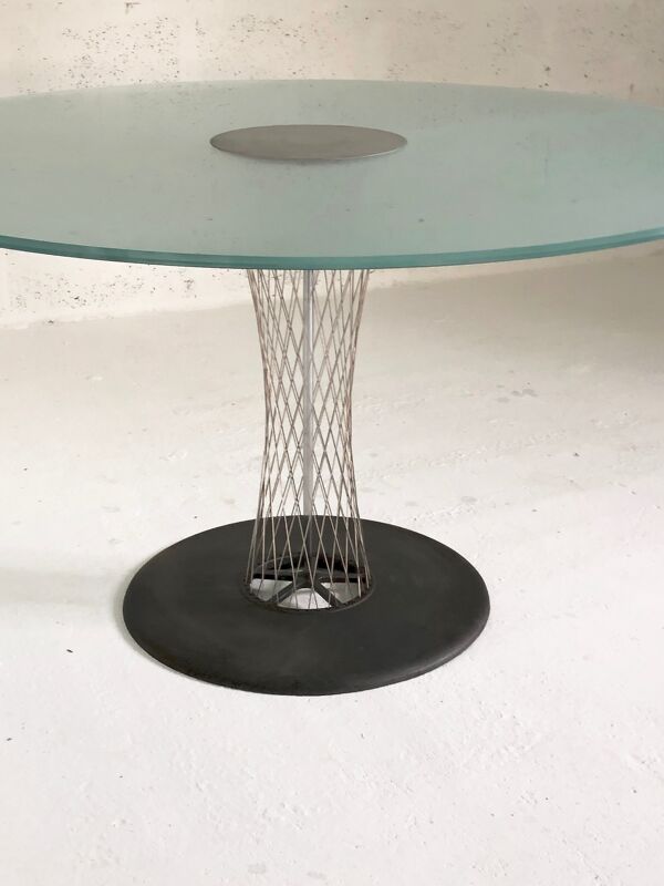 Table ronde en verre d’ Andreas Störiko - B&B italia