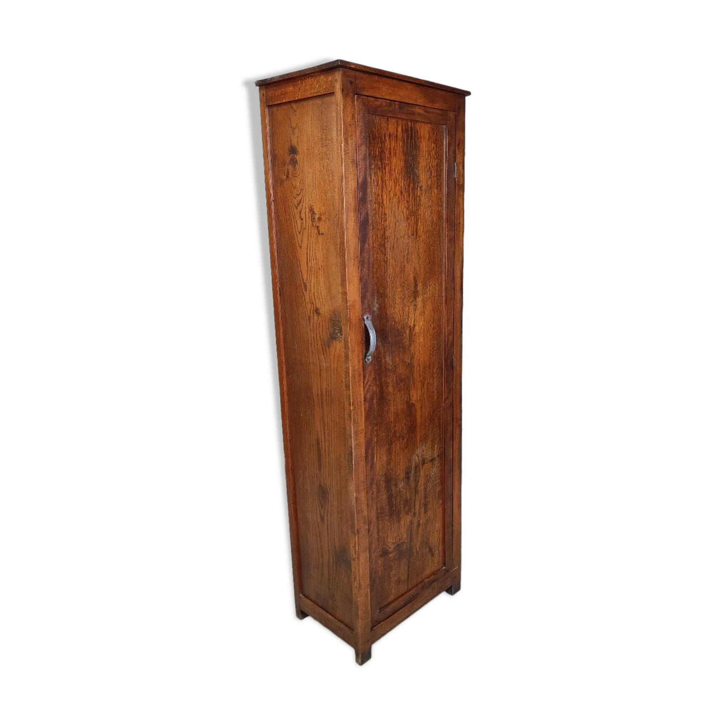 Narrow cabinet / column