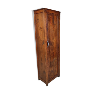 Armoire étroite, colonne de rangement