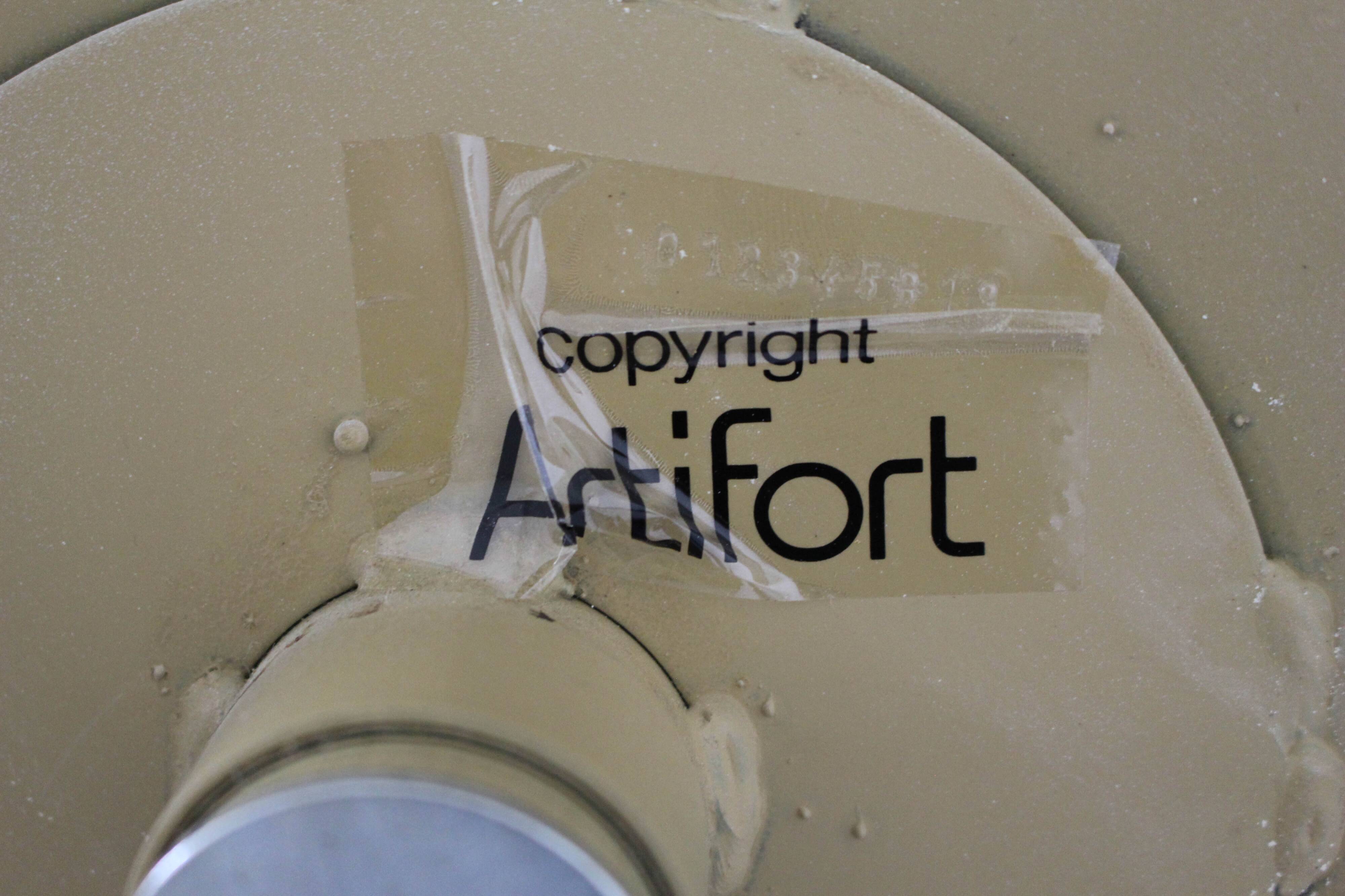 F590 lounge chair designed by Geoffrey Harcourt for Artifort.