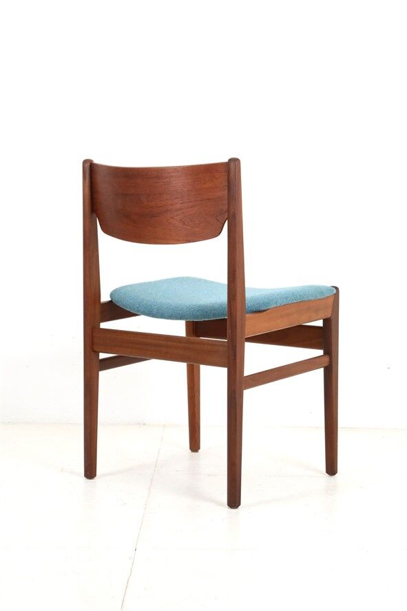 Reupholstered mid-century teak chair / Danish modern design / wool felt / 1960s