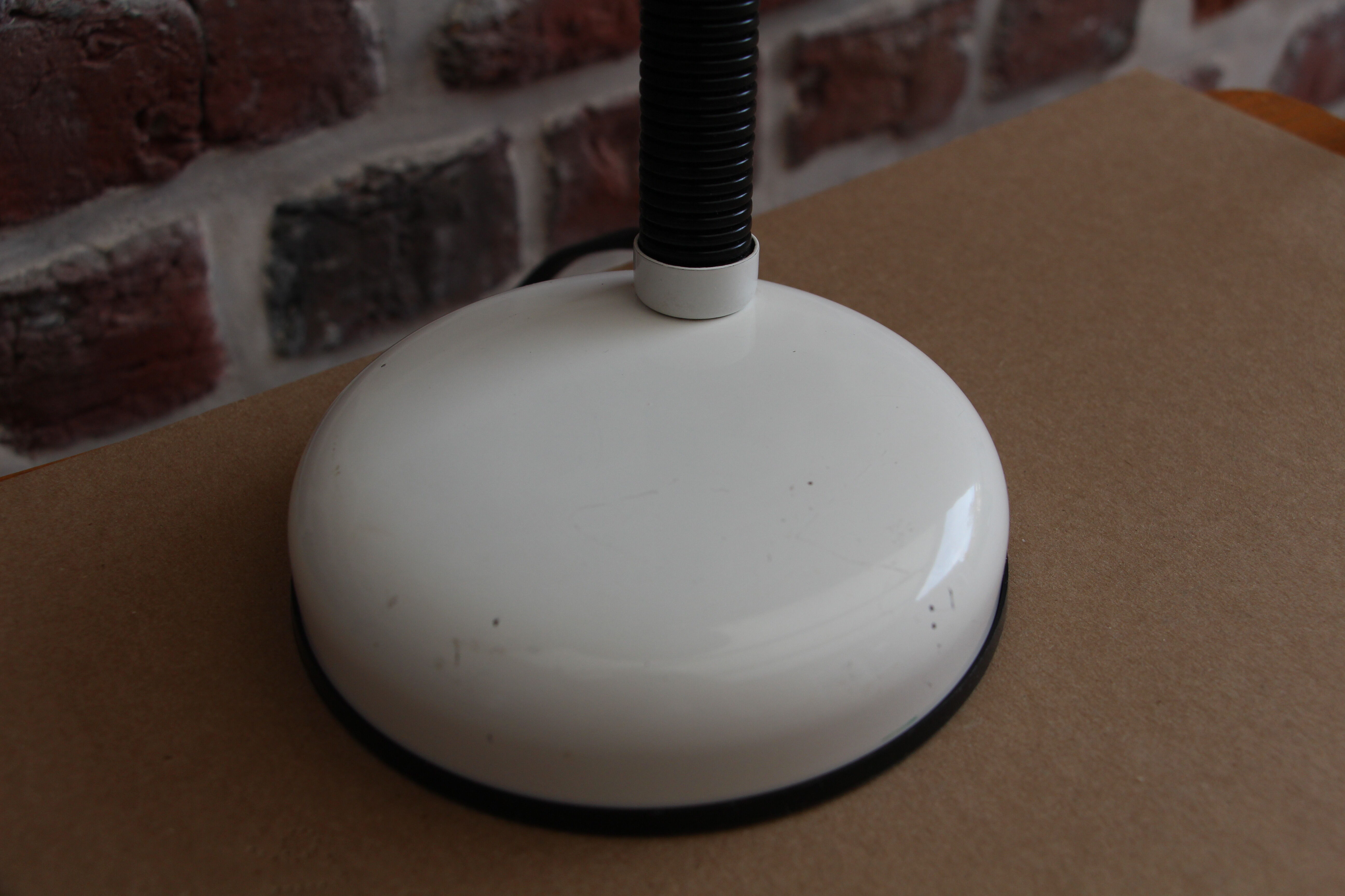 70's white veb narva desk lamp