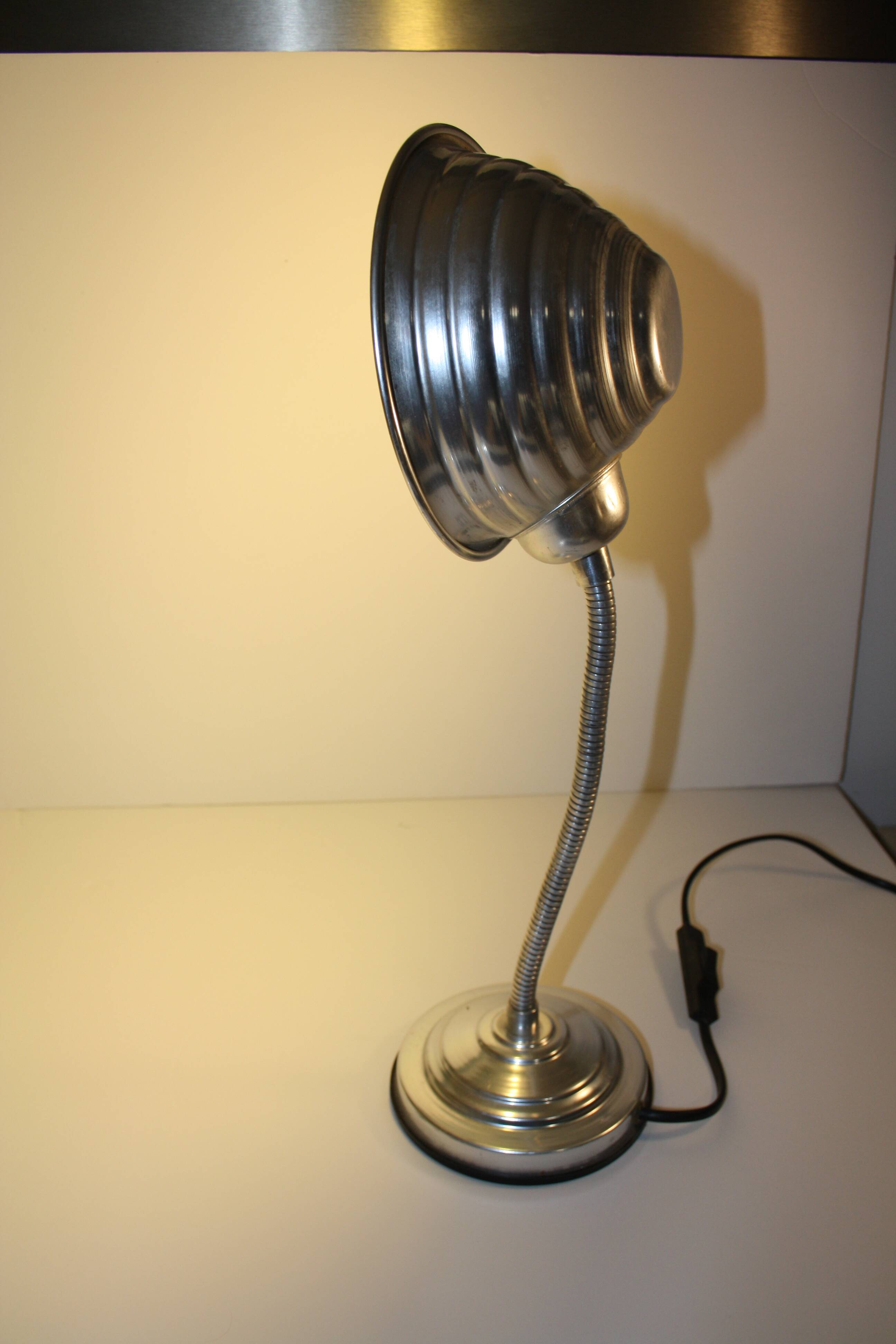 Vintage articulated desk lamp