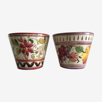 Enamelled terracotta flower pots