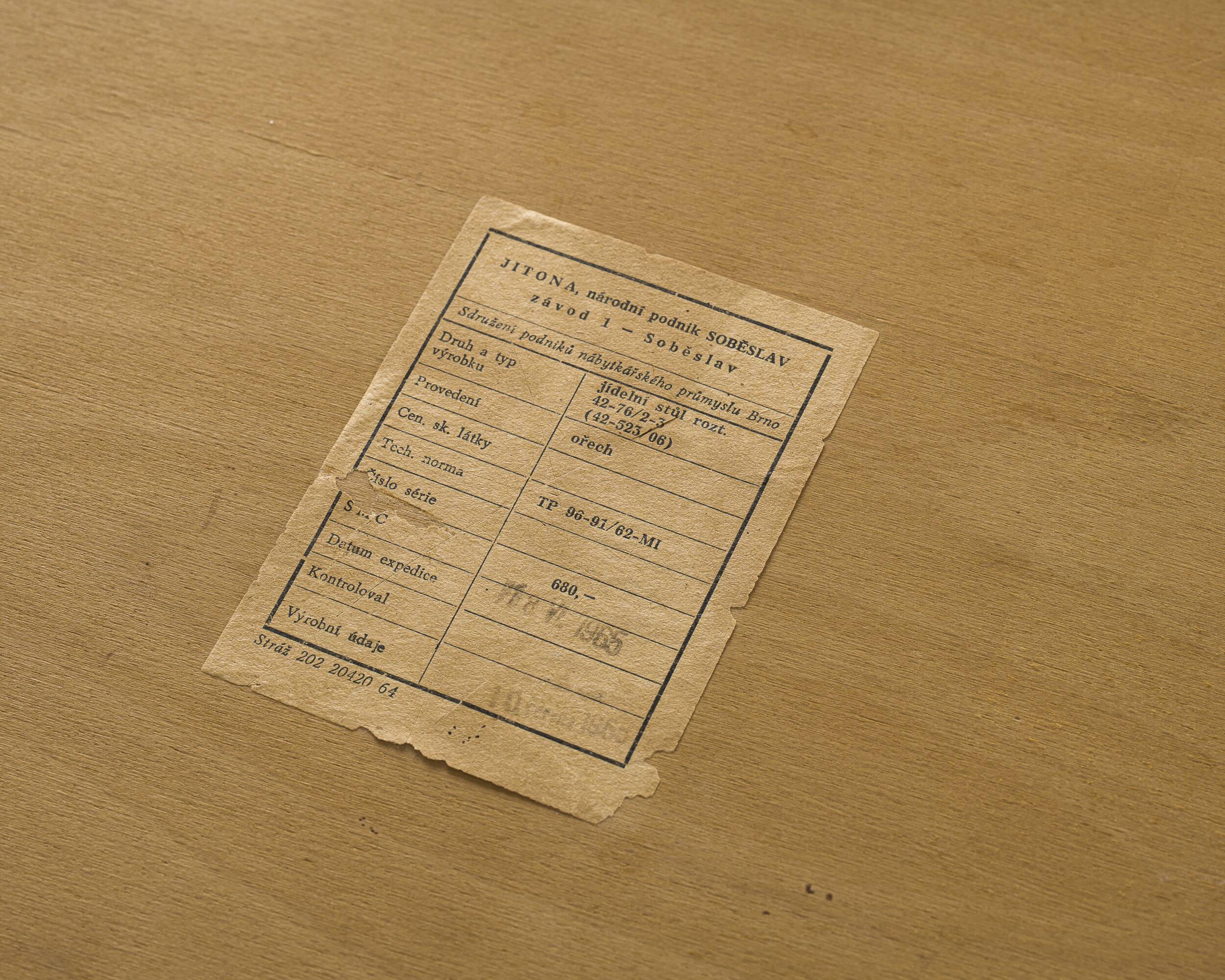 Dining table by Jindřich Halabala for Jitona, 1940