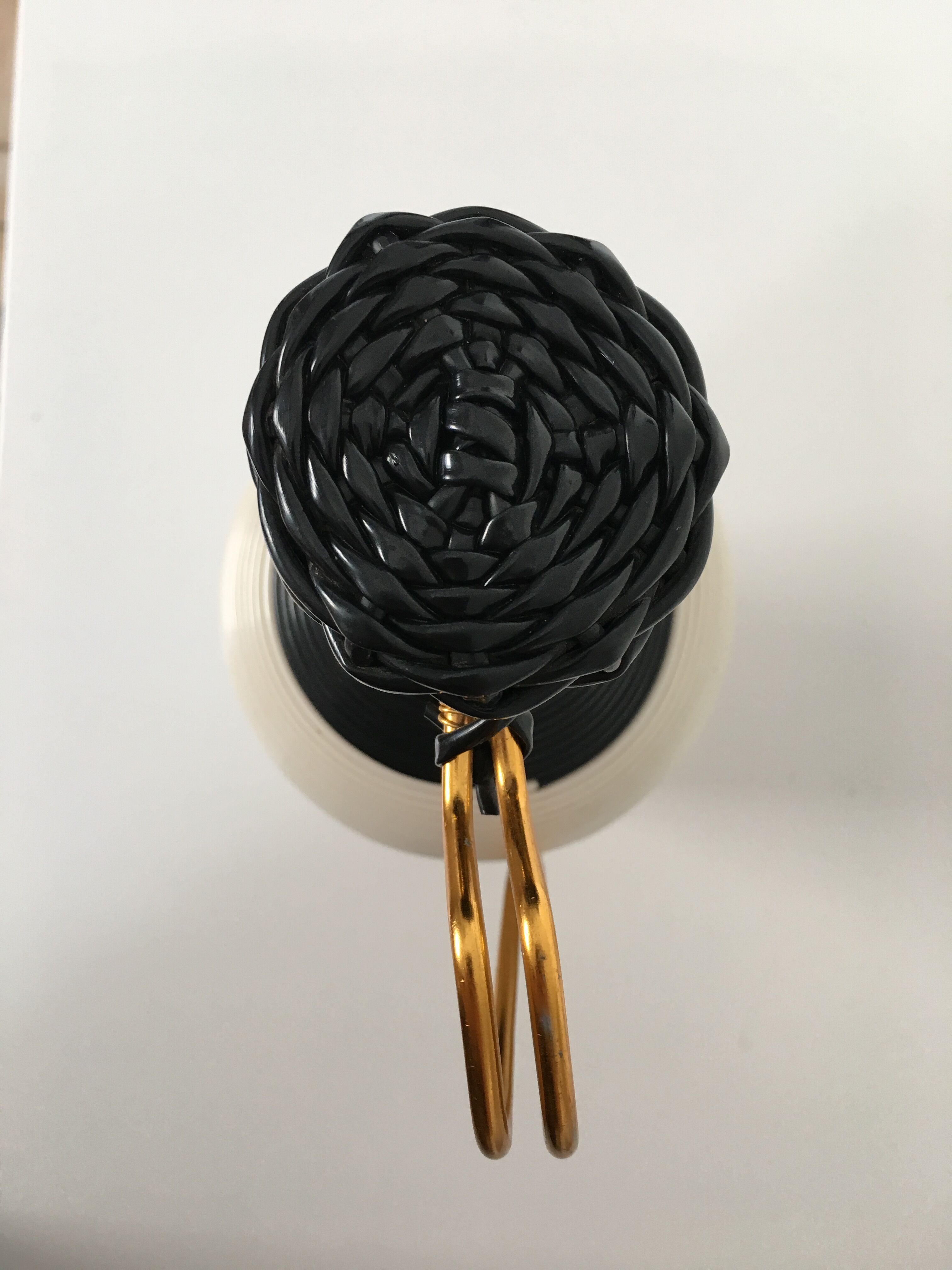 White and black scoubidou bottle