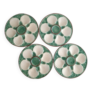 4 assiettes à huîtres