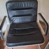 Paire de fauteuils cuir et aluminium