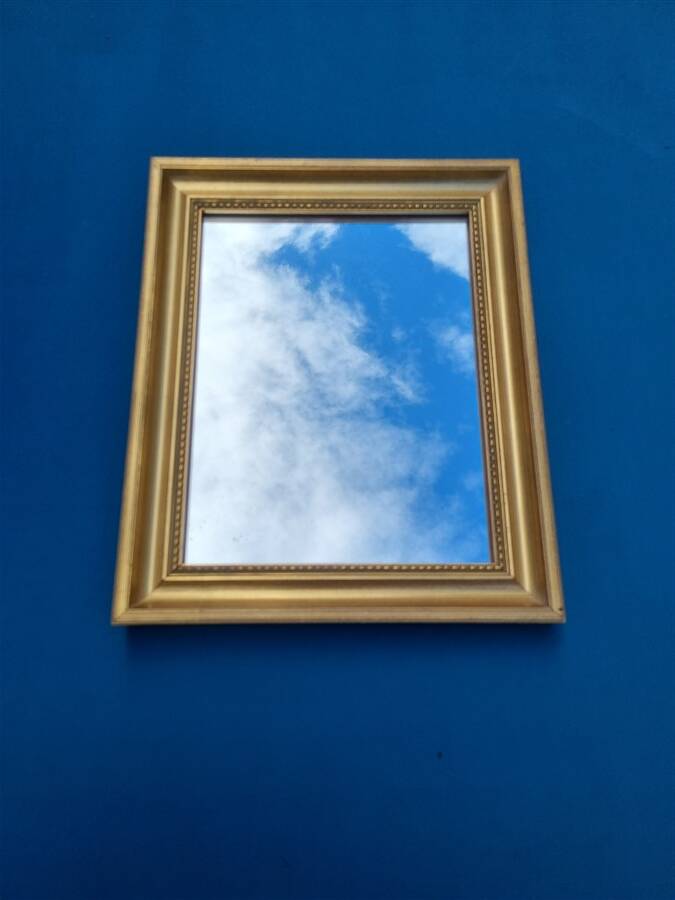 Gold frame mirror