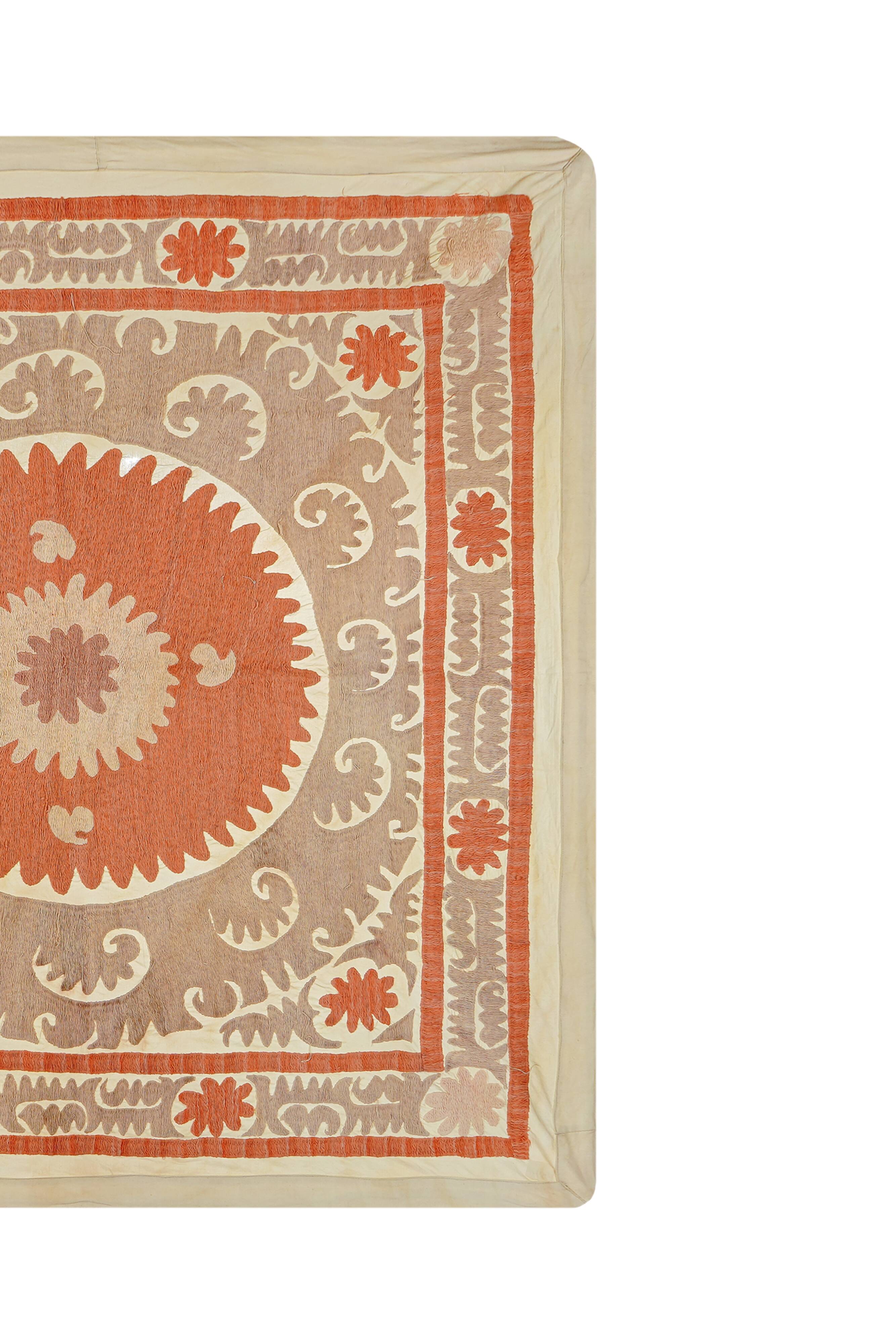 Vintage Turkish hand-knotted rug 140x145 cm